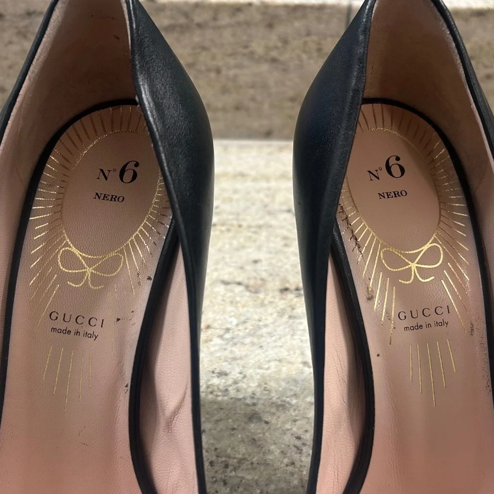 Authentic GUCCI Black Nappa Charlotte Bow Pumps - Picture 4 of 8